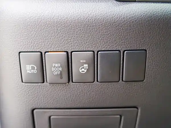 Toyota Alphard 2018