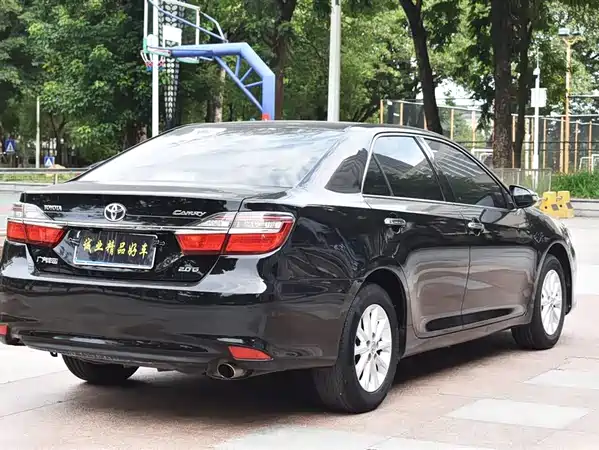 Toyota Camry 2015