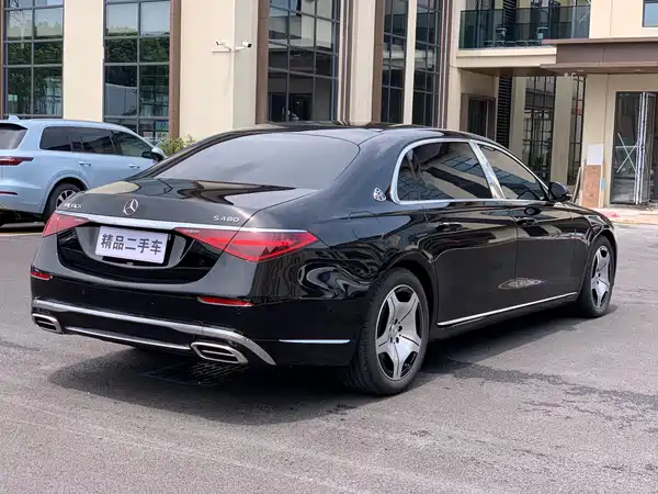 Mercedes-Benz Maybach S-Class 2025