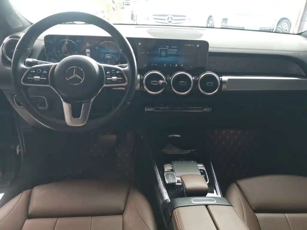Mercedes-Benz GLB 2020 — фото 10
