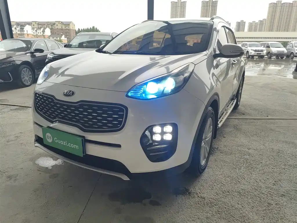 Kia KX5 2017 — фото 1