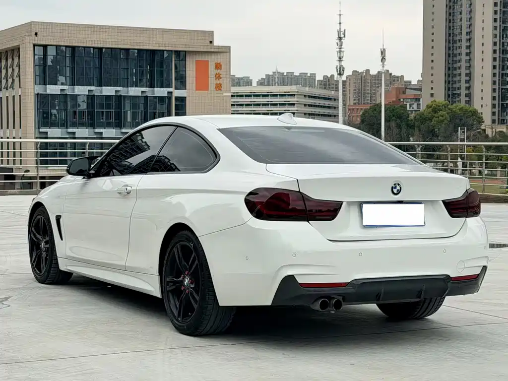 BMW 4 Series 2019 — фото 9