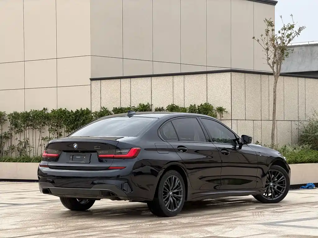BMW 3 Series 2020 — фото 14