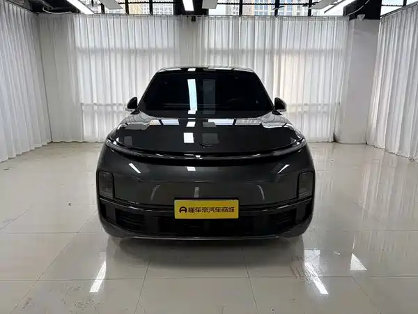 Li Auto L8 2023
