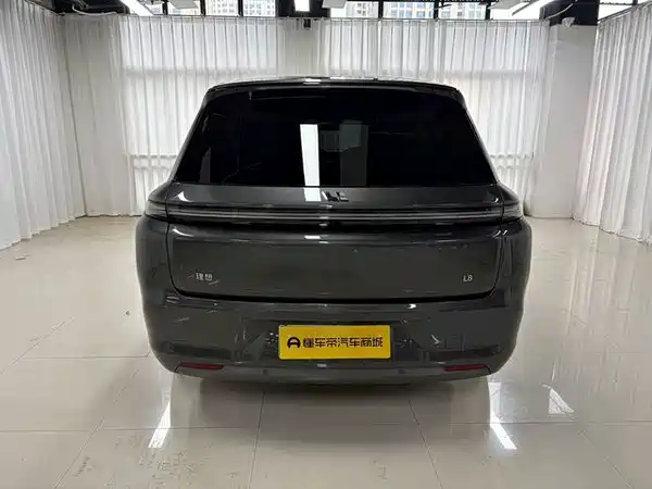 Li Auto L8 2023
