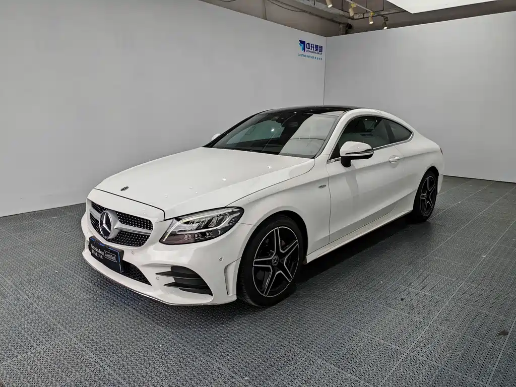 Mercedes-Benz C-Class 2019