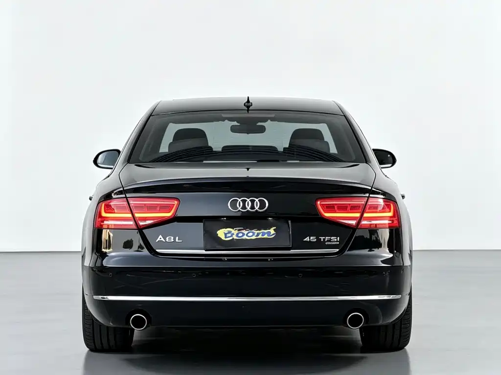 Audi A8 2013