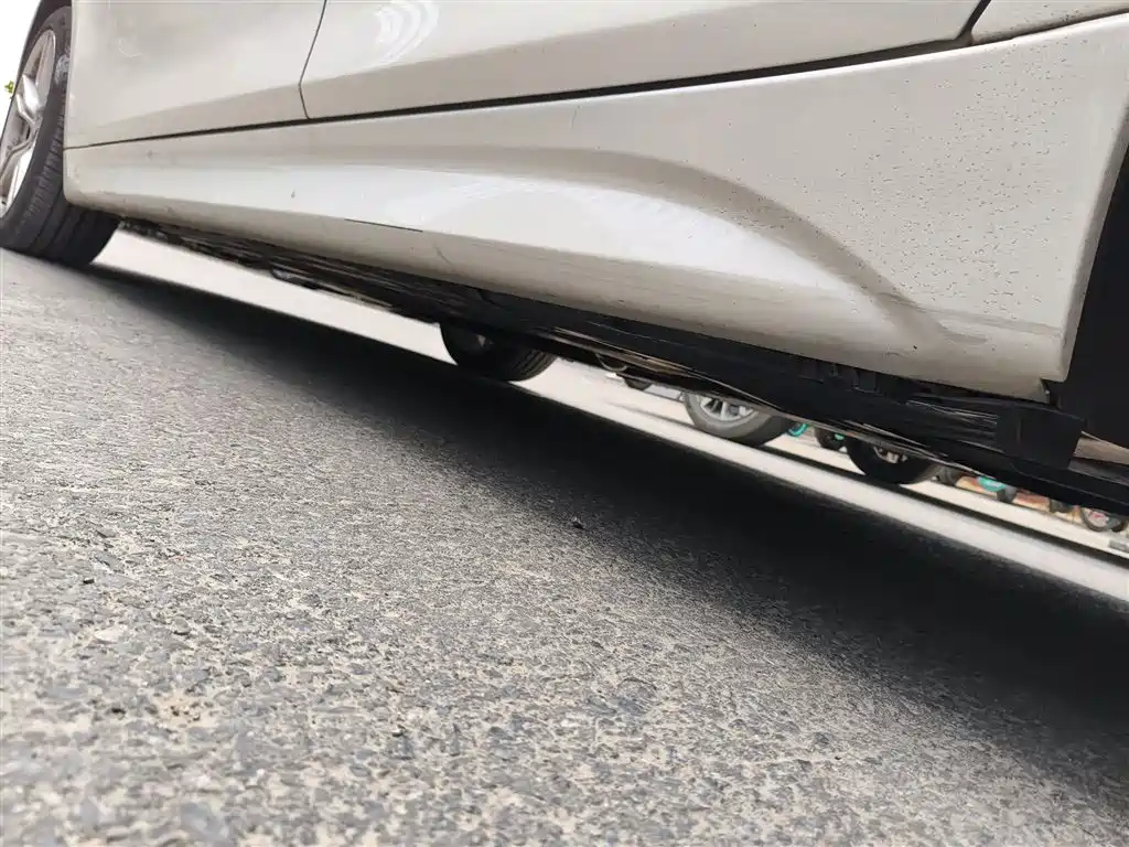 BMW 3 Series 2018 — фото 18