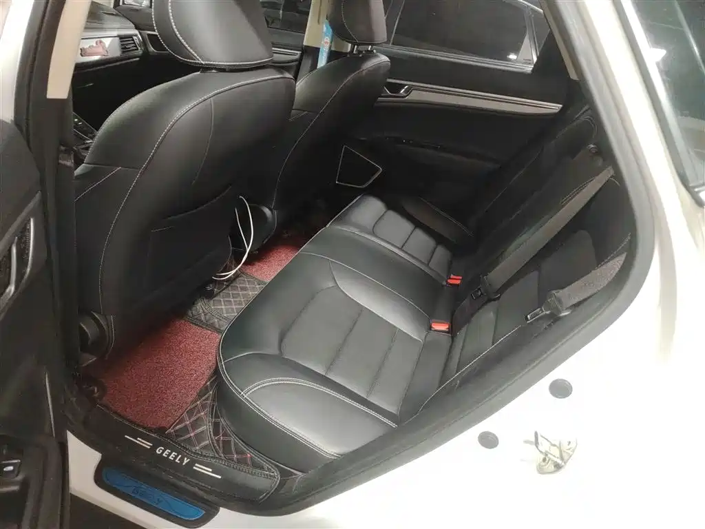 Geely Emgrand GS 2020 — фото 17