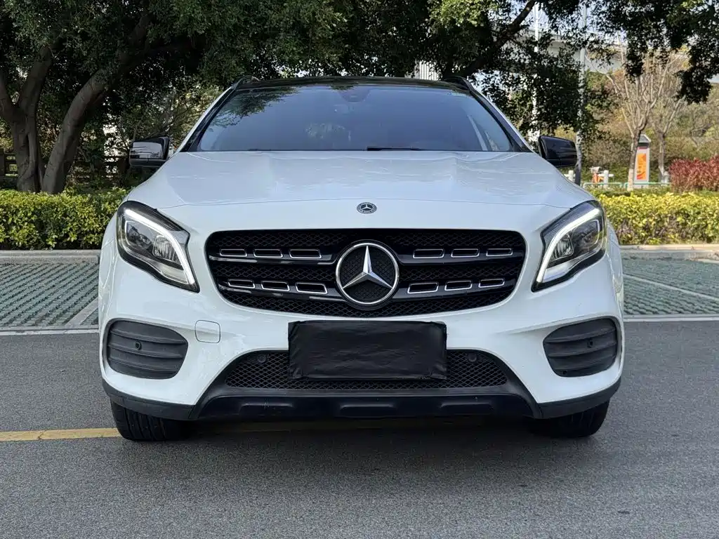 Mercedes-Benz GLA 2019
