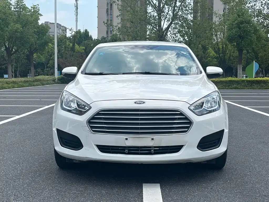 Ford Forrest 2018