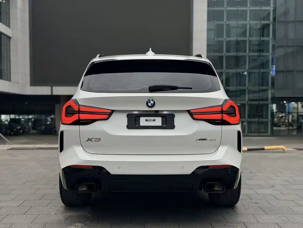 BMW X3 2022 — фото 8