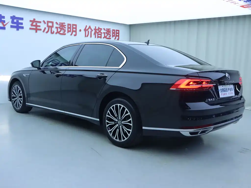 Volkswagen Phideon 2023 — фото 22