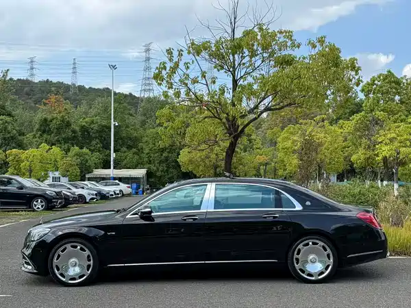 Mercedes-Benz Maybach S-Class 2015