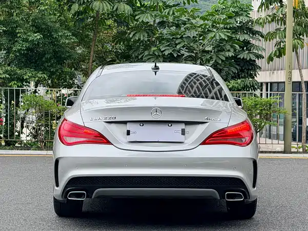 Mercedes-Benz CLA 2016