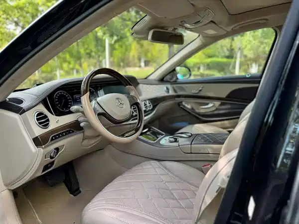 Mercedes-Benz Maybach S-Class 2015