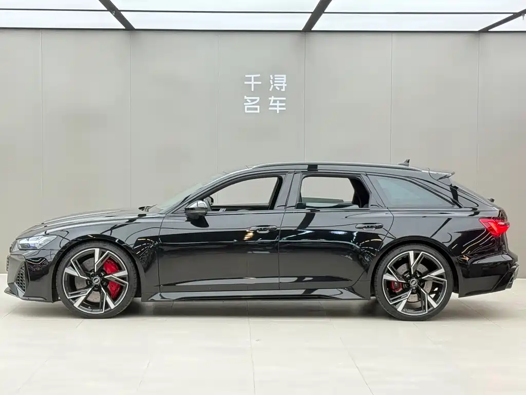 Audi RS 6 2024