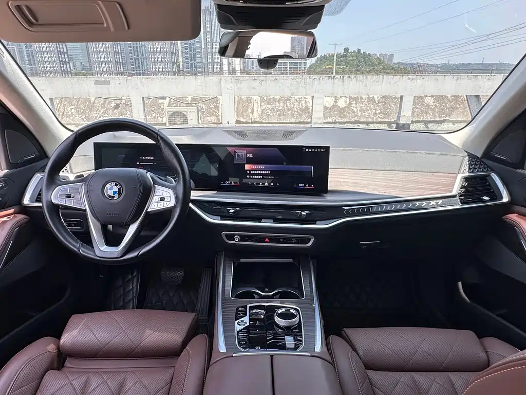 BMW X7 2023 — фото 17
