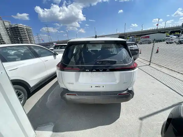 Toyota RAV4 2026