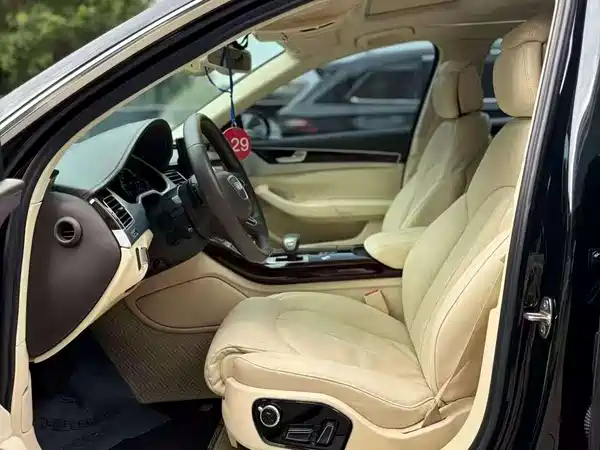 Audi A8 2014