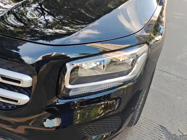 Mercedes-Benz GLB 2021