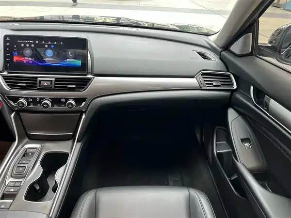 Honda Accord 2022
