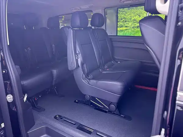 Mercedes-Benz Vito 2025