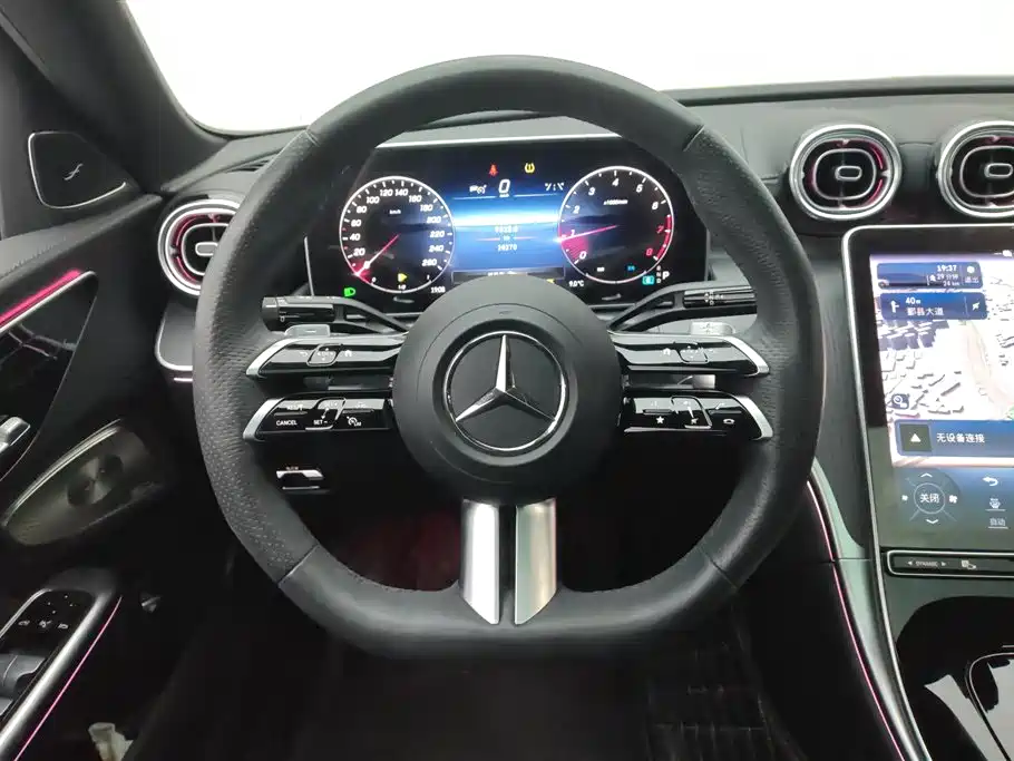 Mercedes-Benz C-Class 2023 — фото 15