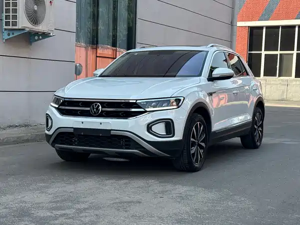 Volkswagen T-Roc 2023