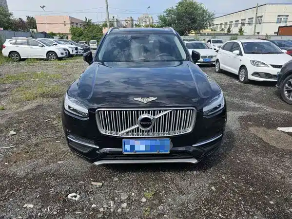 Volvo XC90 2019