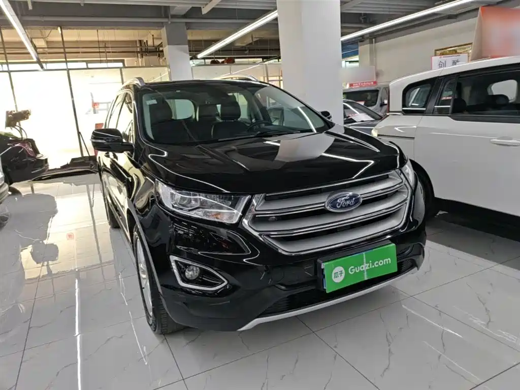 Ford Edge 2018 — фото 4