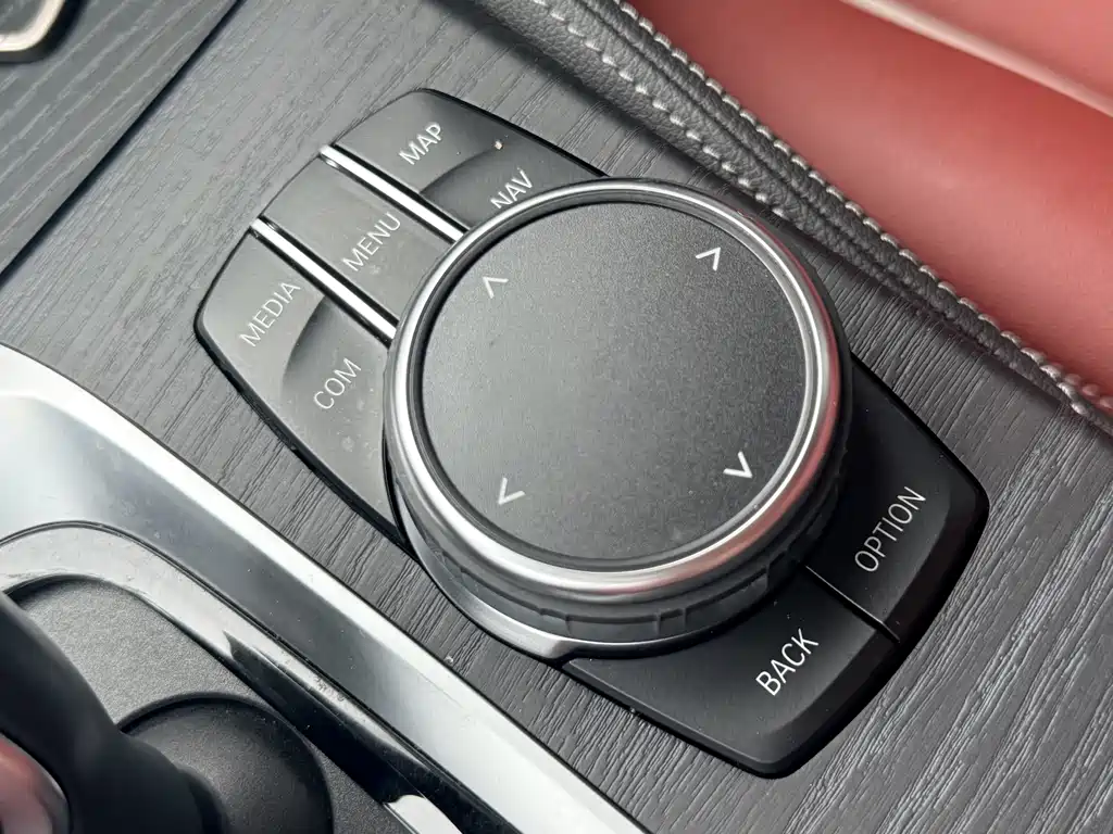 BMW 5 Series 2023 — фото 16