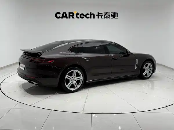 Porsche Panamera 2018