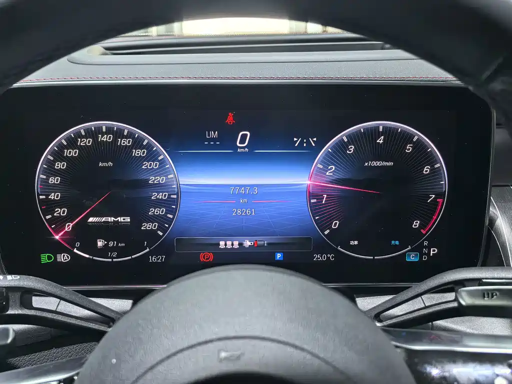 Mercedes-Benz GLC AMG 2024 — фото 2