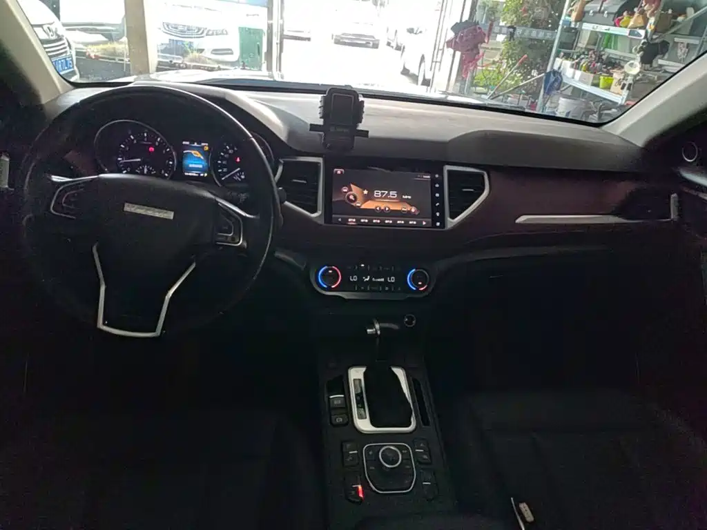 Haval H6 Coupe 2019 — фото 10