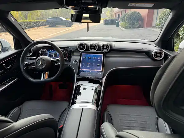 Mercedes-Benz GLC 2024