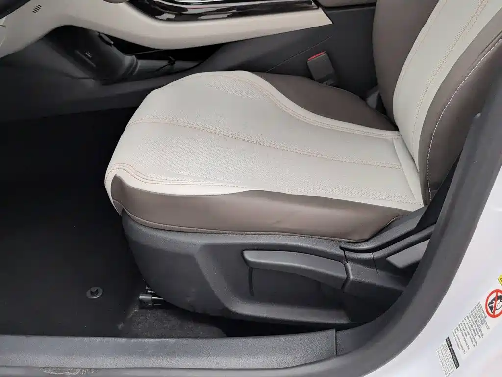 BYD Qin PLUS 2023 — фото 20
