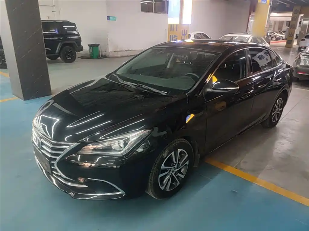 Changan Eado 2018 — фото 2