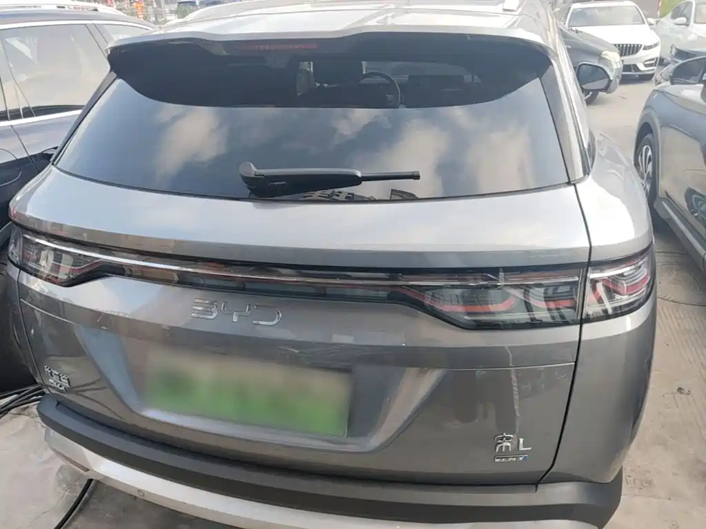 BYD Song L DM-i 2025 — фото 6