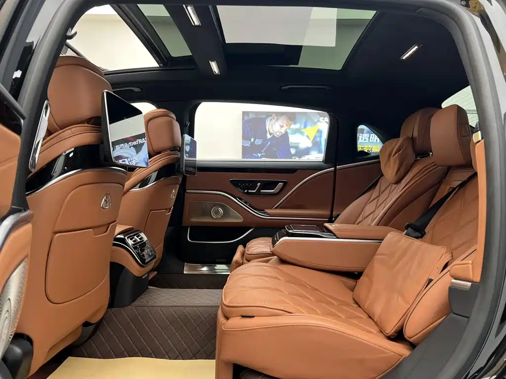Mercedes-Benz Maybach S-Class 2022 — фото 40