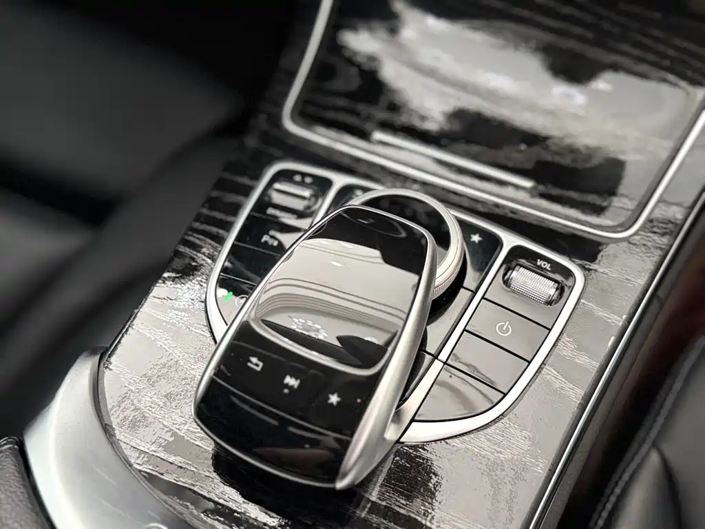 Mercedes-Benz C-Class 2017 — фото 13