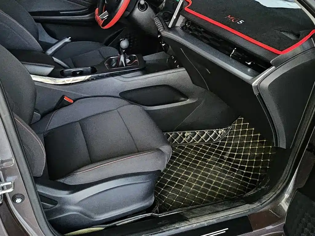 MG 5 2022
