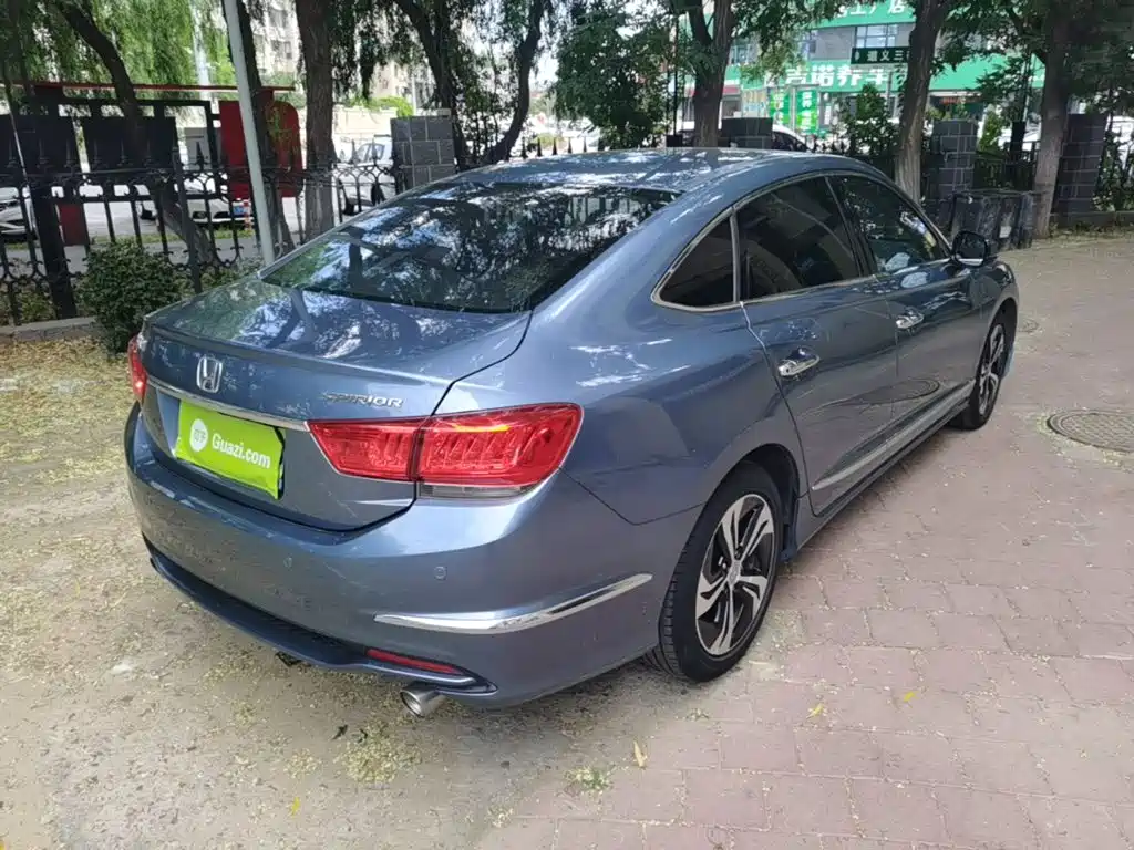 Honda Spirior 2015 — фото 7