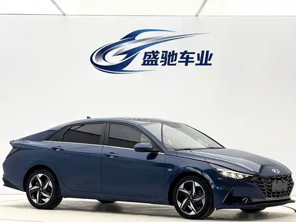 Hyundai Elantra 2023