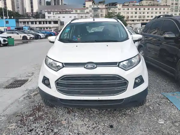 Ford EcoSport 2015