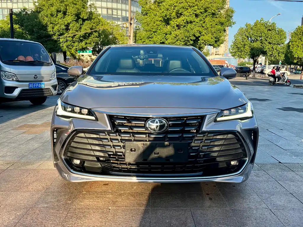 Toyota Avalon 2022