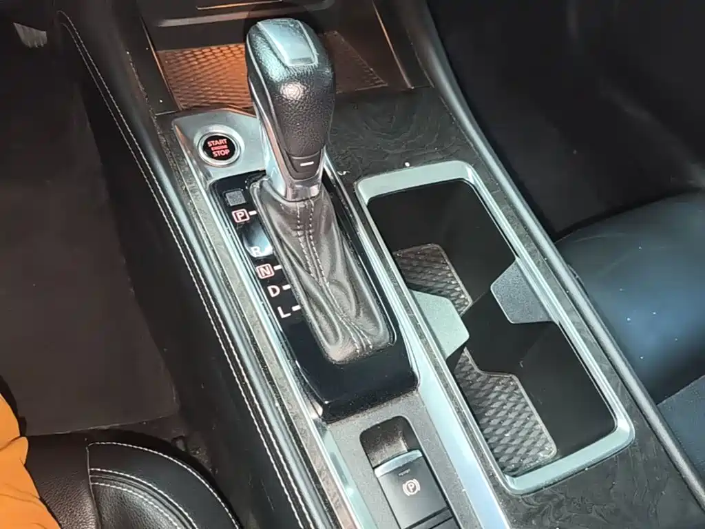 Nissan Teana 2023 — фото 14