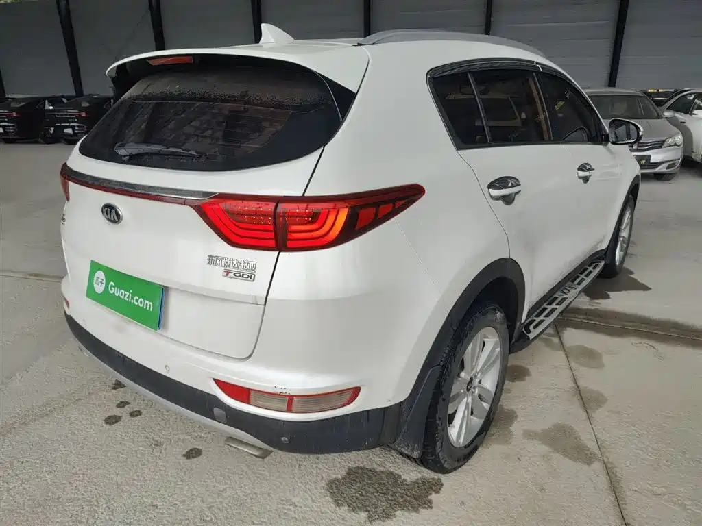 Kia KX5 2017 — фото 7