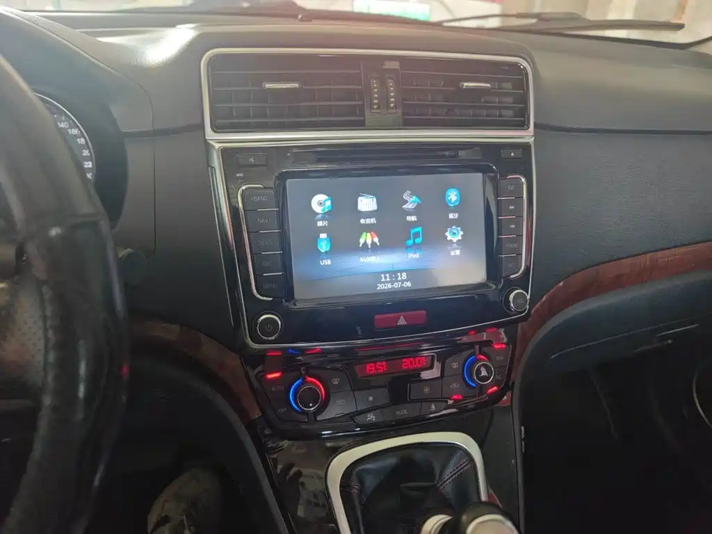Haval H6 2015 — фото 14