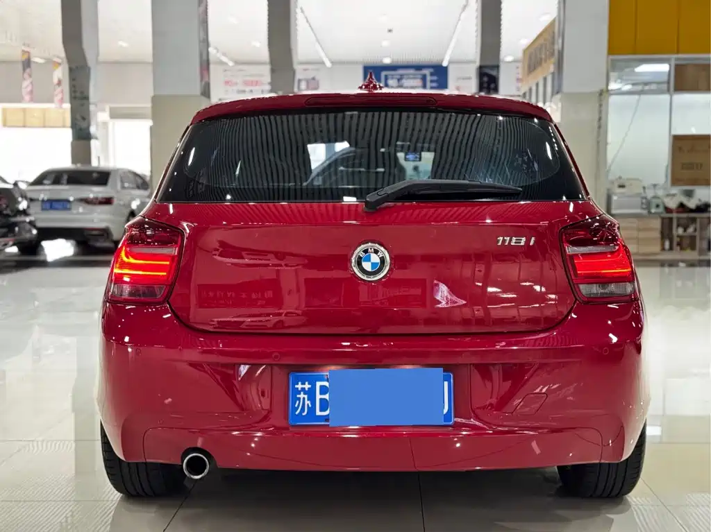 BMW 1 Series 2015 — фото 14